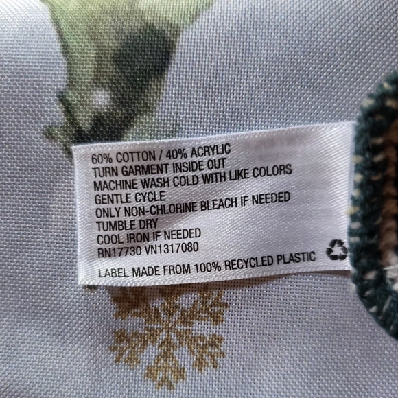 Universal Thread Striped Crochet Tank Top (TK1) - Picture 7 of 7